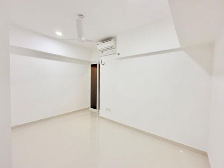 Bathroom - The Cornwall Unfurnished Apartment For Sale - A10948