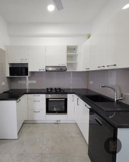 Kitchen - Apartment for sale at Iconic Galaxy - Rajagiriya 