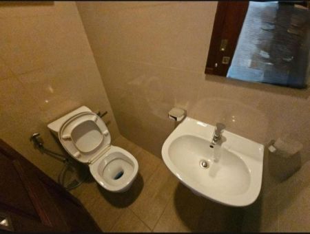 Bathroom - 02 Bedroom Furnished Apartment for Rent in Colombo 05 (A6453)