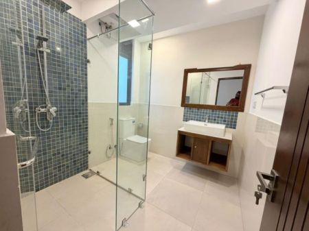 Bathroom - Dehiwala Brand New Luxury House For Sale