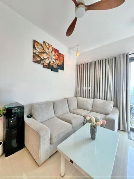 Living Room - 2 BR Fully Furnished Apartment for rent in Colombo 02 (ART 100)