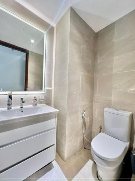 Bathroom - 2 BR Fully Furnished Apartment for rent in Colombo 02 (ART 100)