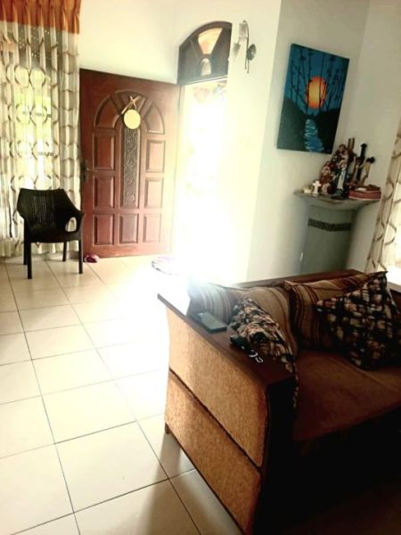 Living Room - 3000 Sqft House For Rent In Heenatikumbura  Mawatha, Koswatta  SLLL - A2