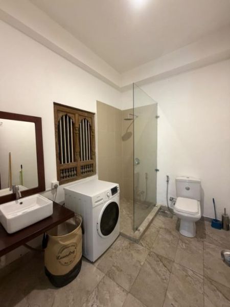 Bathroom - Geoffrey Bawa-Inspired 2 Bedroom Private Apartment with Elegant Interiors for Rent