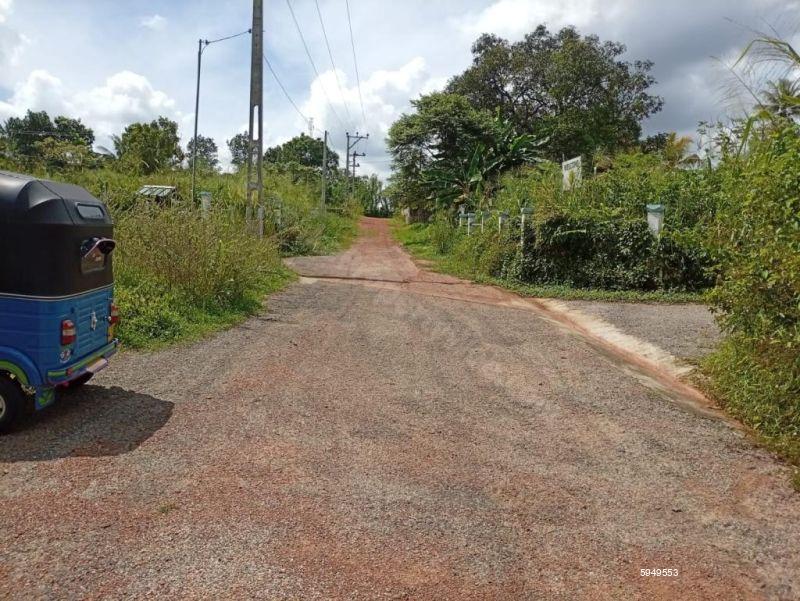 Bare Land for sale in Kottawa