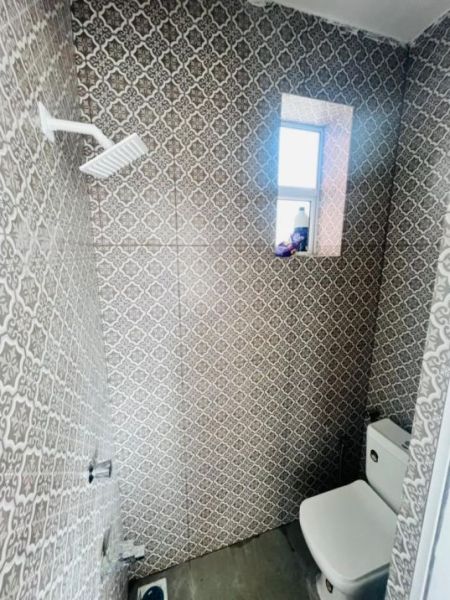 Bathroom - 🏢 Furnished Apartment For Rent – Colombo 6 - PDA302