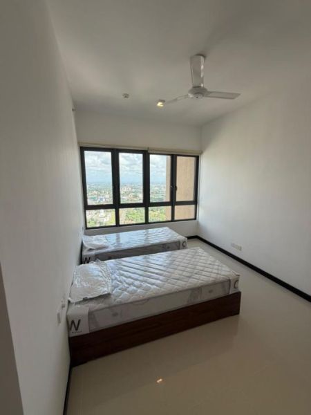 Bedroom - 2 Bedroom Residence Above the 40th Floor Only LKR 70 million, Trizen