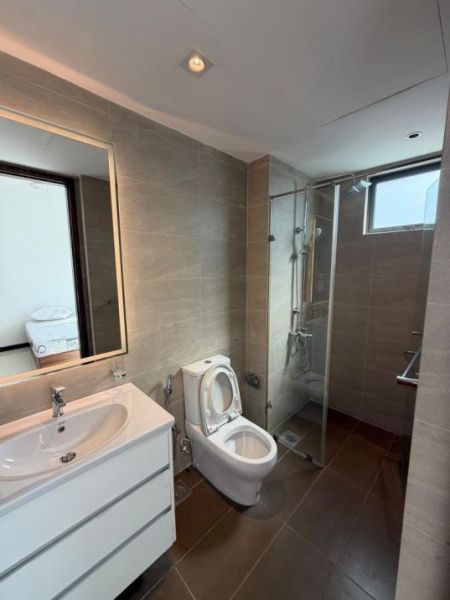 Bathroom - High-Floor 3BR Apartment for Sale at Tri-Zen – Colombo 02