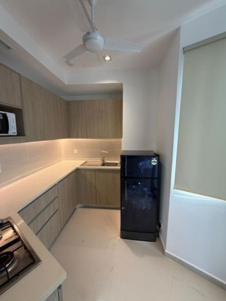 Kitchen - High-Floor 3BR Apartment for Sale at Tri-Zen for Only 83 million – Colombo 02