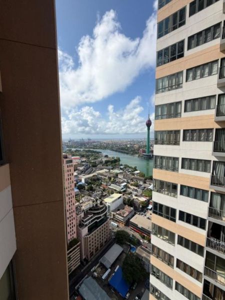 Exterior - High-Floor 3BR Apartment for Sale at Tri-Zen for Only 83 million – Colombo 02