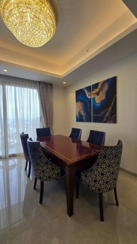 Dining room - LUXURY apartment for sale at 606 The Address, Colombo 3 .