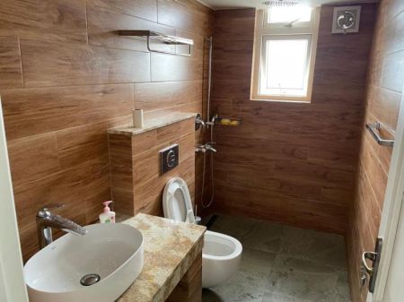 Bathroom - Panthouse/high-end furnished/04beds/for sale in Colombo - 05.