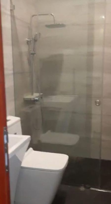 Bathroom - Florida/Sea view/furnished/03beds/for rent in Dehiwala.