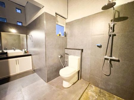 Bathroom - (DH1028) Two Storey House for Sale in Kottawa