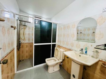 Bathroom - (DH187) Two Storey Fully Furnished House for Sale in Homagama