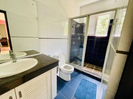 Bathroom - Colombo 07 Super Location Luxury House For Sale 