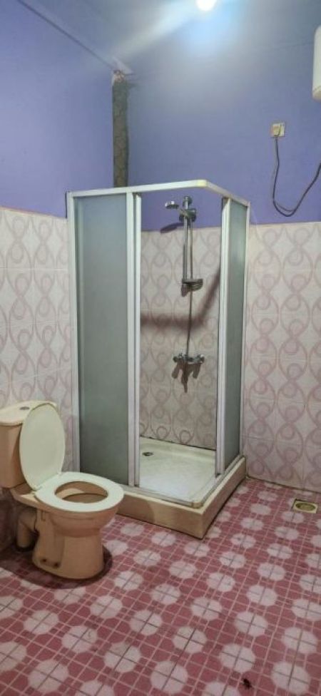 Bathroom - Spacious 5br House For Rent – Battaramulla, Koswatta 