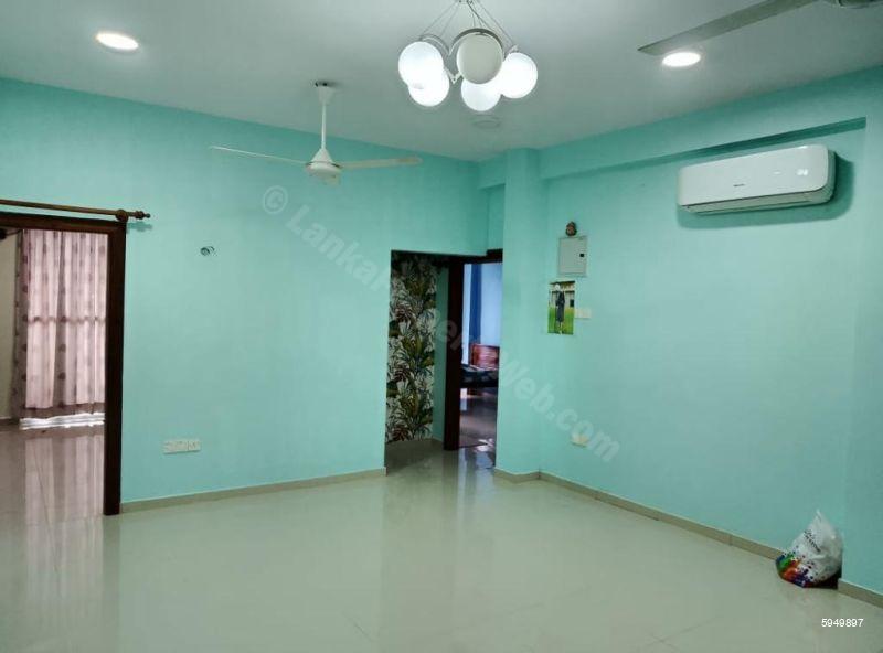 Apartment for sale in Colombo 6