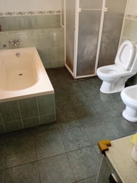 Bathroom - 12.8P  3-Storey House for Sale in Robert Gunawardana Road , Battaramulla   SLLL - A2
