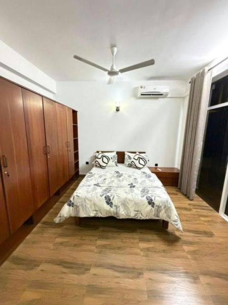 Bedroom - The Land Mark - 05 Bedroom Furnished Duplex Apartment for Rent in Colombo 06 (A6642)