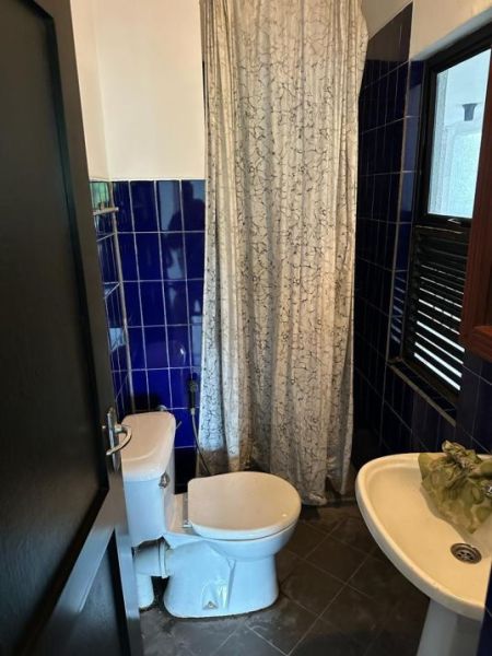 Bathroom - Girton Residencies Unfurnished Duplex Apartment for Sale - A55405
