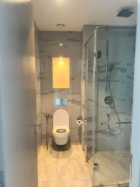 Bathroom - Brand new Studio Apartment for rent in Colombo 3 