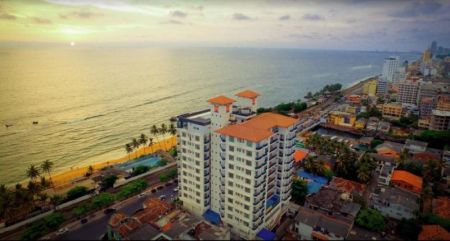 Exterior - Spacious 3 Br Apartment for rent in Colombo 6 