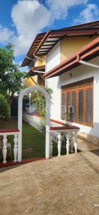 Exterior - House for rent in Battaramulla