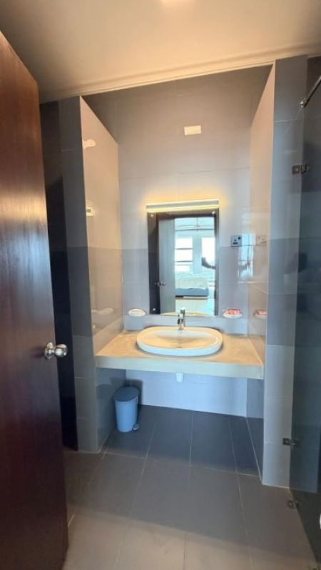 Bathroom - Beachfront 2BR Apartment for Sale - UK2, BY PRIME RESIDENCIES 