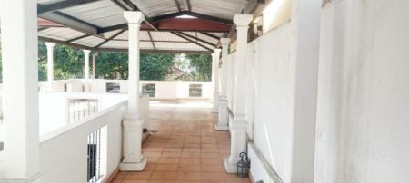 Exterior - 21.25 Perches Furnished House for Rent - HL55149