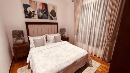 Bedroom - Luxury 2 Bedroom Apartment for Rent at Cinnamon Life / LKR 770,000 Per Month (EM059AC)