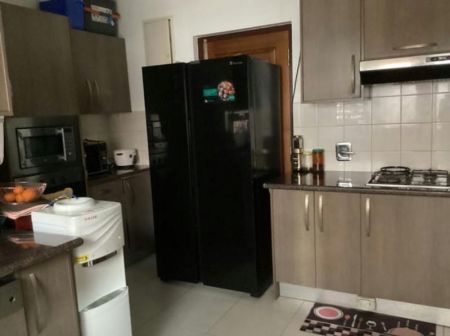 Kitchen - Trillium- 03 Bedroom Unfurnished Apartment for Sale in Colombo 08 (A3868)