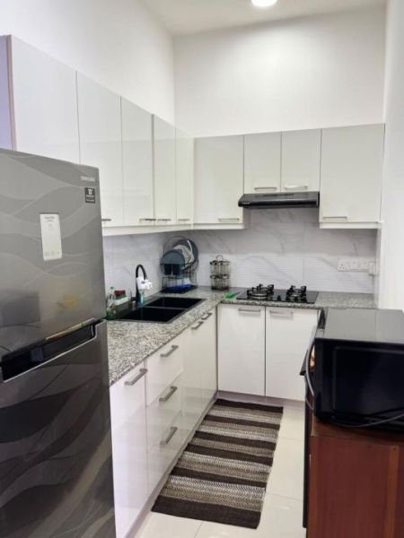 Kitchen - Fully Furnished 3 Bedroom Apartment for Rent at Ru Residencies, Ethul Kotte | LKR 275,000 per month (EM058MI)
