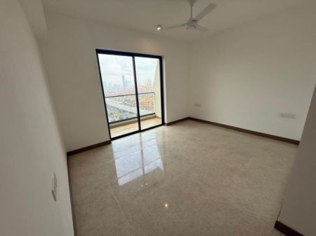 Bedroom - 3 Bedroom Apartment for Sale at Marina Square, Colombo 15 | Rs. 84,070,000 (EM061MI)