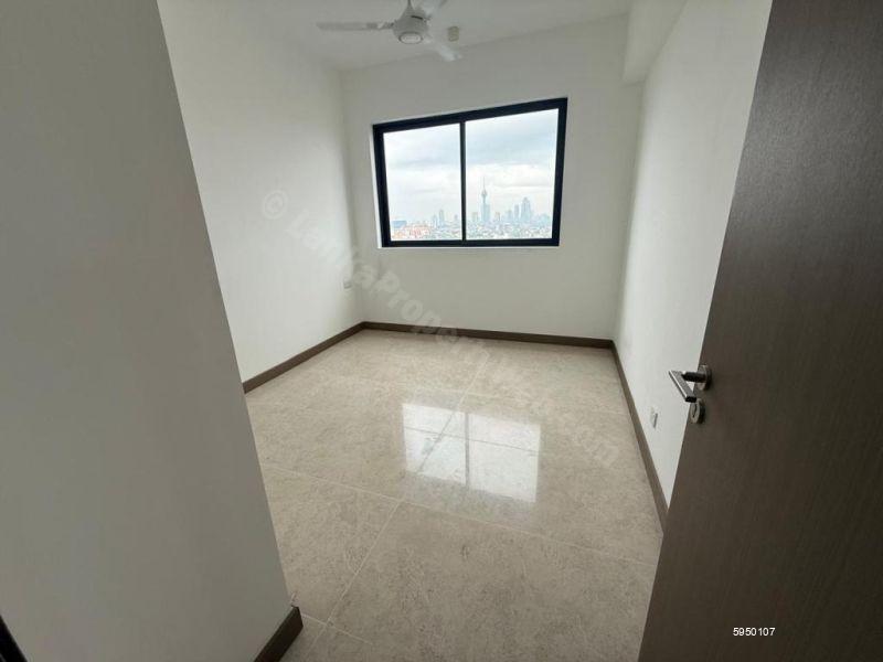Bedroom - Apartment for sale in Colombo 15