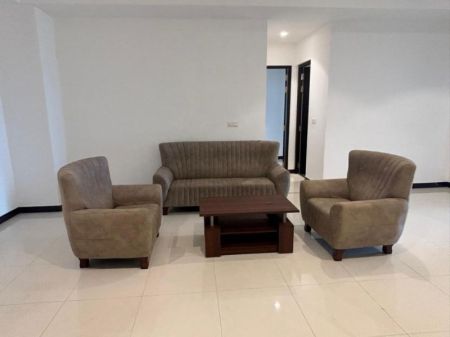 Living Room - Orient Residencies | Nugegoda | Spacious | Furnished | 3Bedroom | 260K