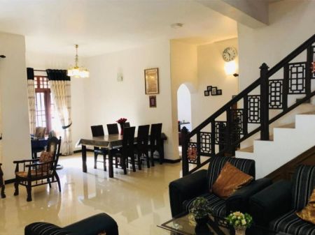 Living Room - (KH938) Spacious House for Sale in Katana