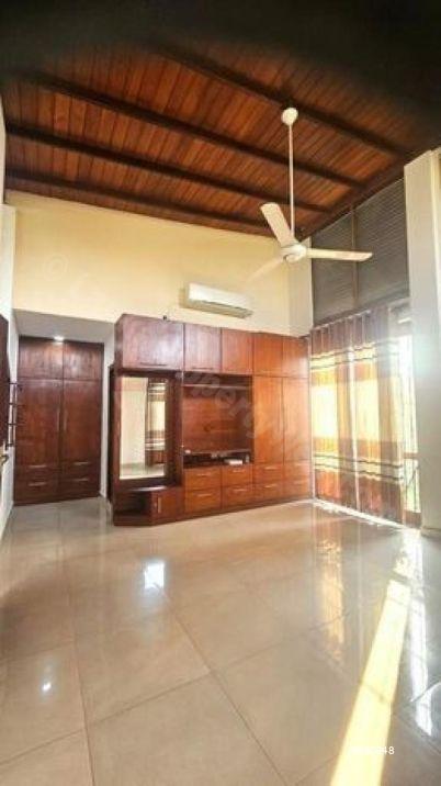 House for sale in Malabe