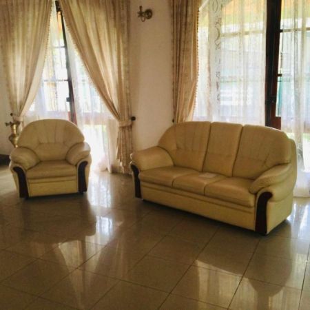 Living Room - (SH1427) 17 Perch Two Storey House for Sale in Battaramulla