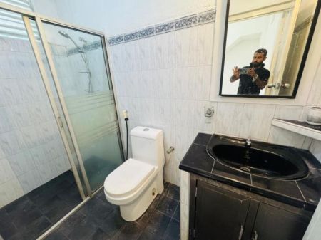Bathroom - (RR682) Two Storey House for Rent in Dehiwala