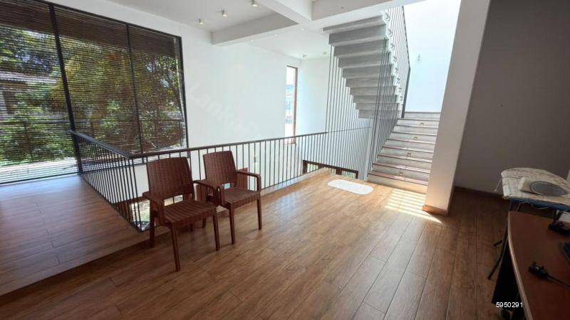 House for sale in Moratuwa