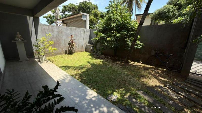 House for sale in Moratuwa