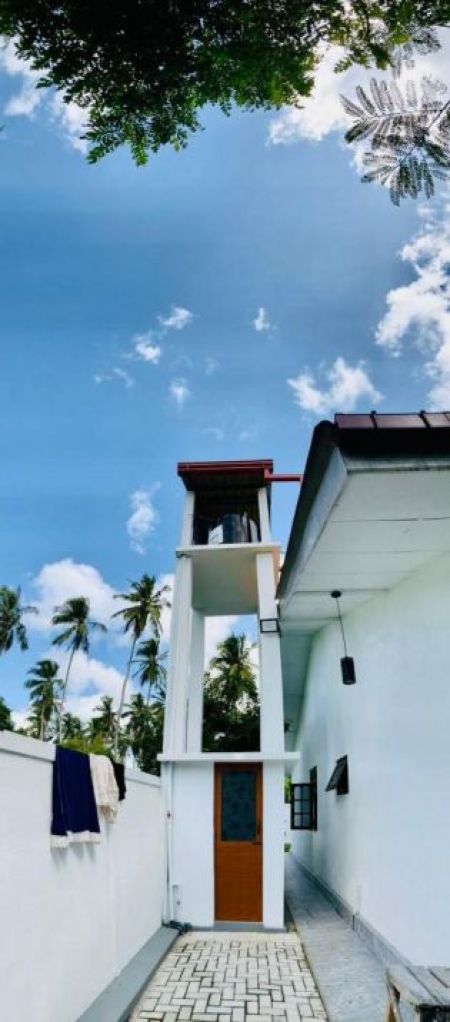 Exterior - (KH275) House for Sale in Minuwangoda