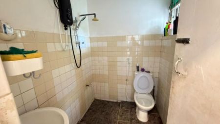 Bathroom - (DH1379) Two Storey House for Sale in Ratmalana