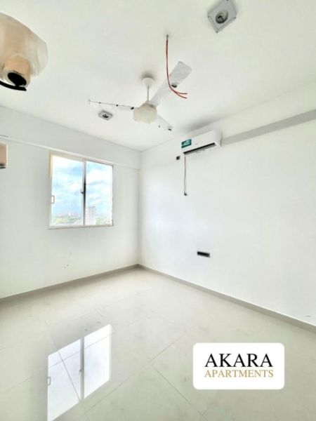 Bathroom - Westbury Residencies Unfurnished Penthouse Apartment for Sale - A53729