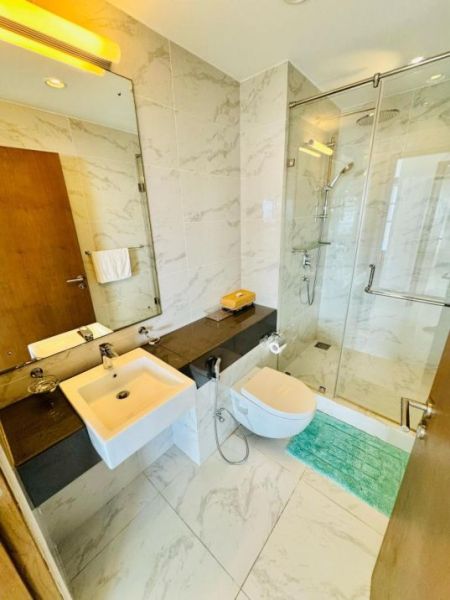 Bathroom - 3 Bedroom Apartment for Sale at Rajagiriya