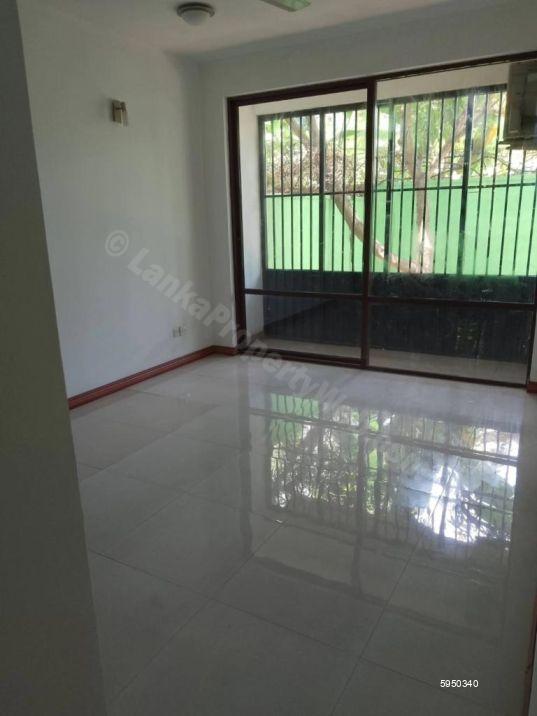 Apartment for sale in Boralesgamuwa