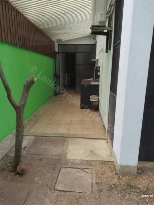 Exterior - Apartment for sale in Boralesgamuwa
