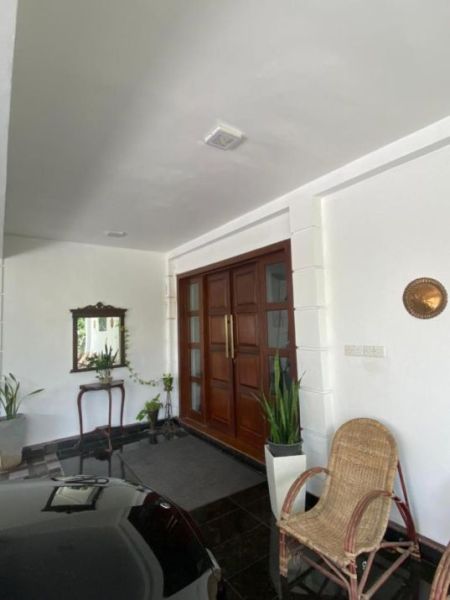 Living Room - House for rent in Battaramulla 