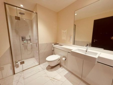 Bathroom - Cinnamon Life/Furnished/2 Bedroom/Apartment for rent in Colombo 2